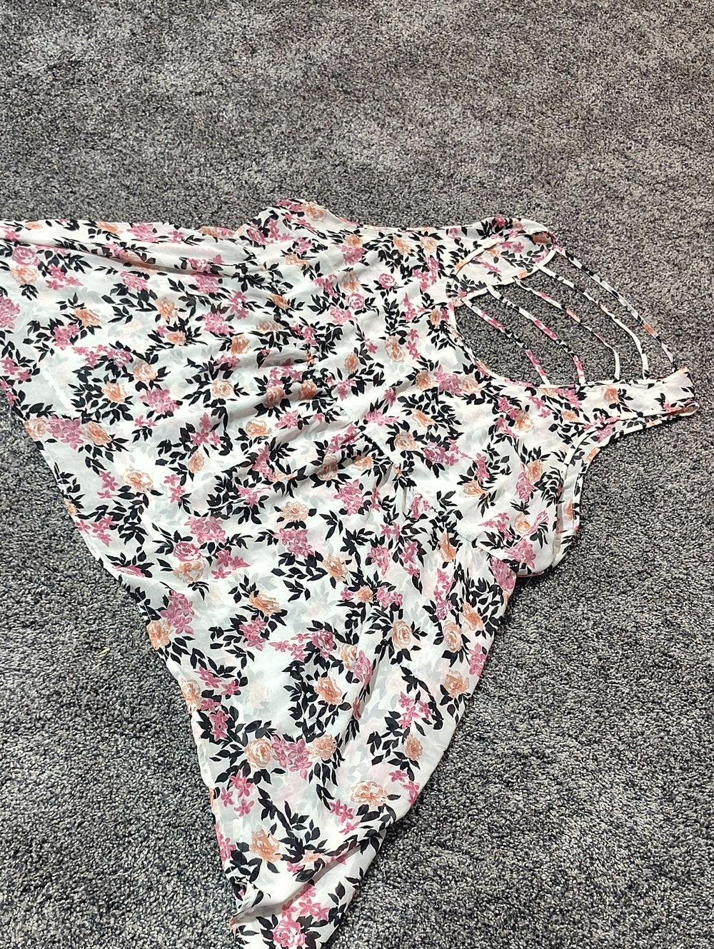 torrid White Floral Multi-Strap Tank Top - Pink/Peach